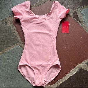 Capezio Women’s Pink Short-sleeved Leotard XS NEW